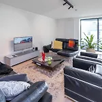 2 Bedroom In Апартаменты *