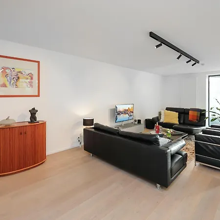 Apartment 2 Bedroom In