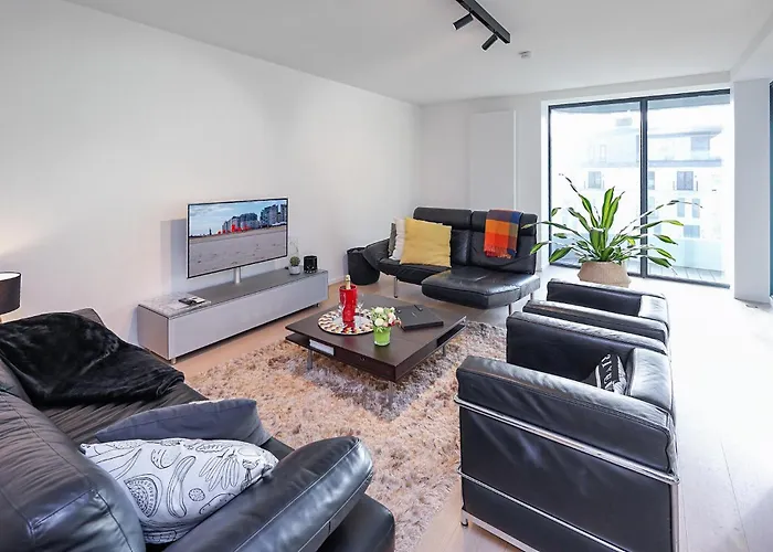 2 Bedroom In 公寓 *