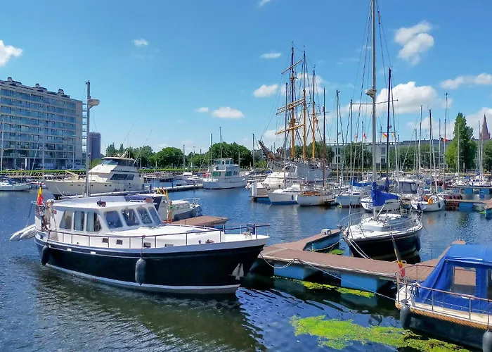 2 Bedroom In Apartment